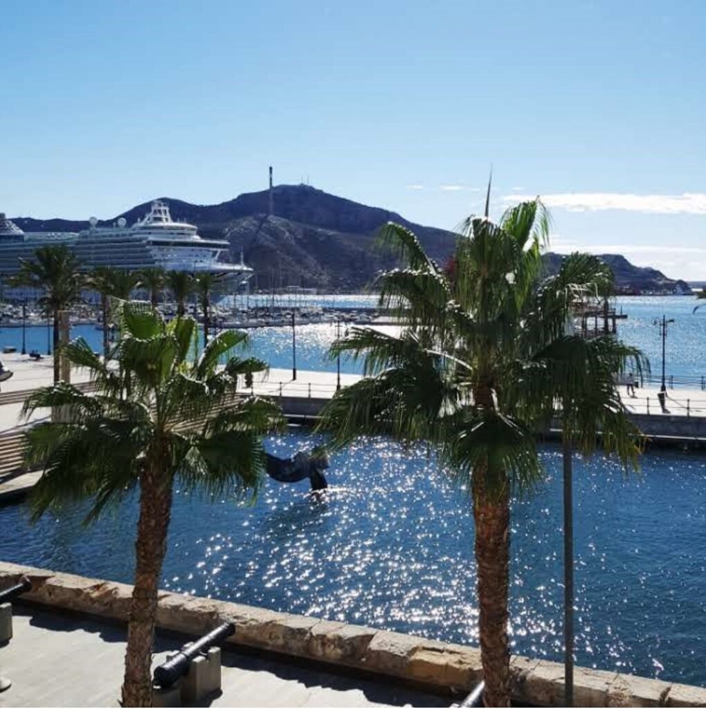 Mein Lieblingsplatz in Cartagena. Sein Hafen